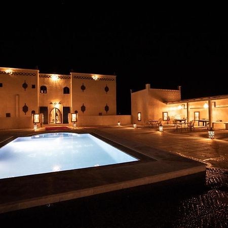 Traditional Riad Merzouga Dunes 외부 사진