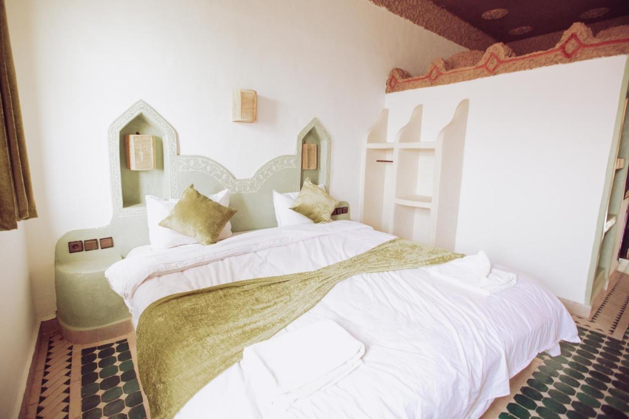 Traditional Riad Merzouga Dunes 외부 사진