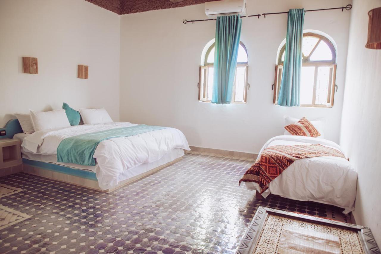 Traditional Riad Merzouga Dunes 외부 사진