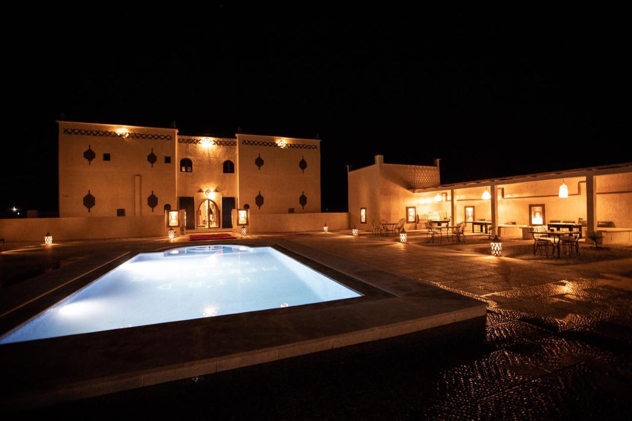 Traditional Riad Merzouga Dunes 외부 사진