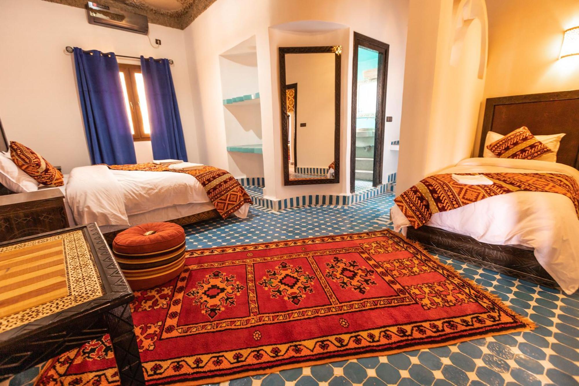 Traditional Riad Merzouga Dunes 외부 사진