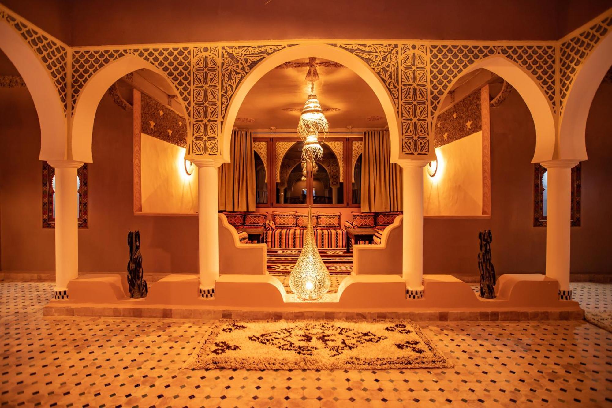Traditional Riad Merzouga Dunes 외부 사진