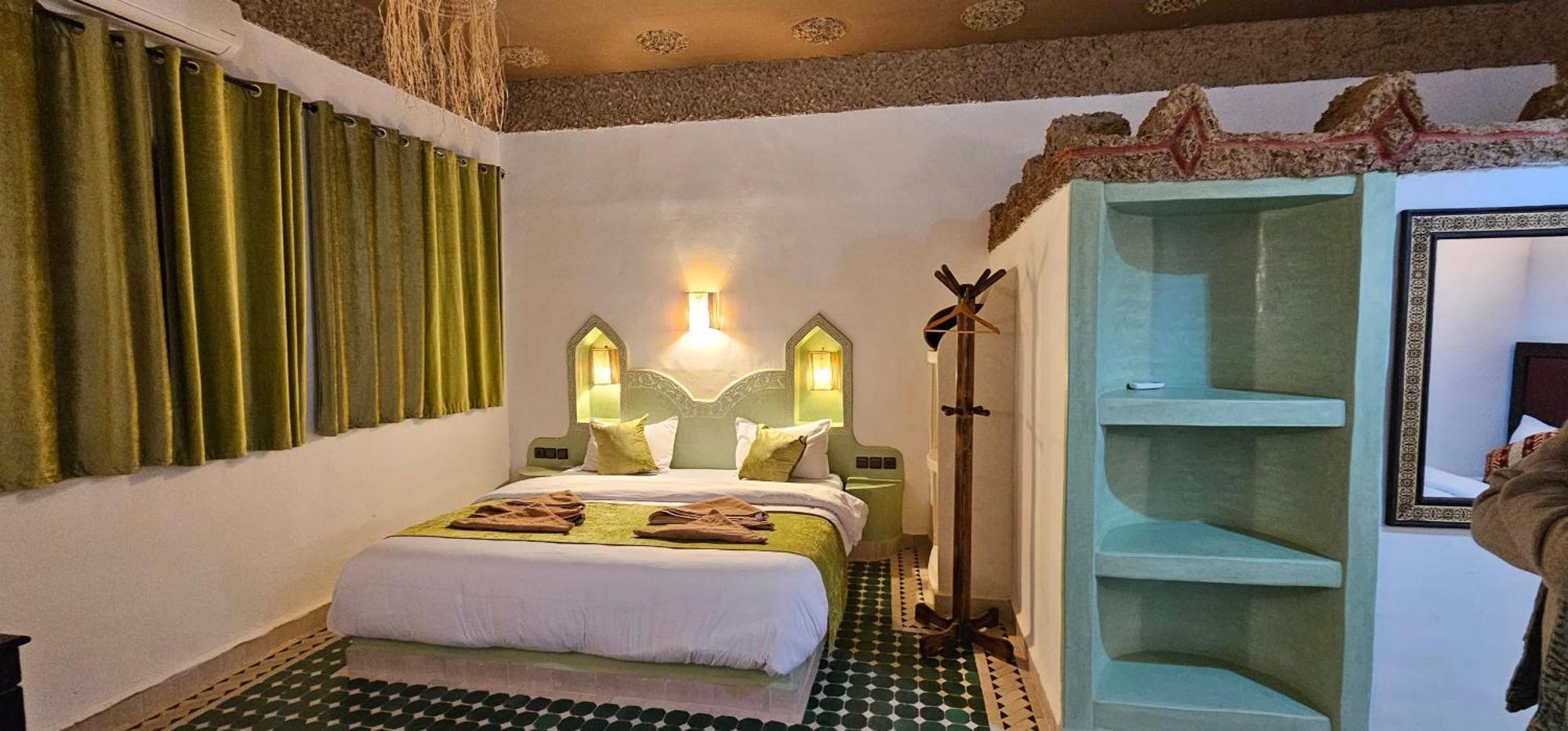 Traditional Riad Merzouga Dunes 외부 사진