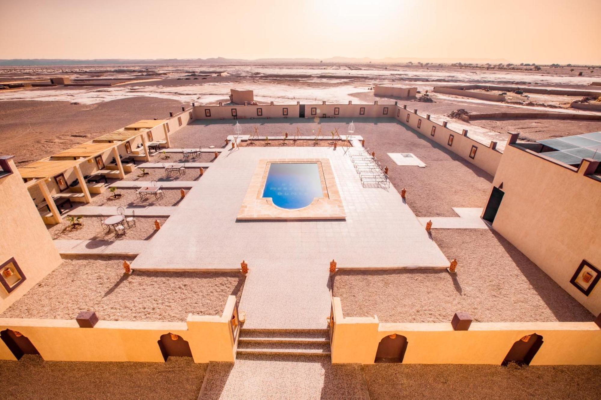 Traditional Riad Merzouga Dunes 외부 사진
