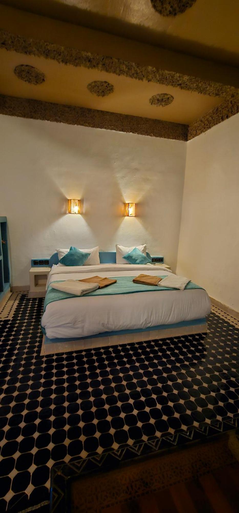 Traditional Riad Merzouga Dunes 외부 사진