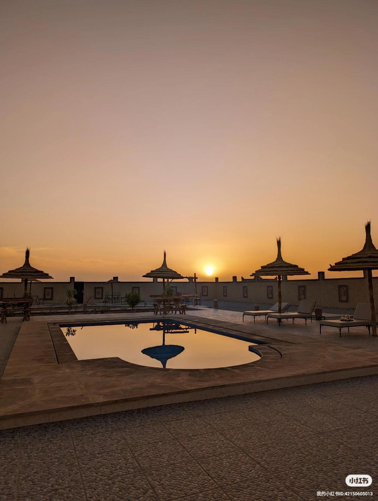 Traditional Riad Merzouga Dunes 외부 사진